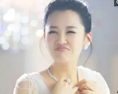 明星系列许晴嗯嗯,嗯嗯之声，魅力绽放