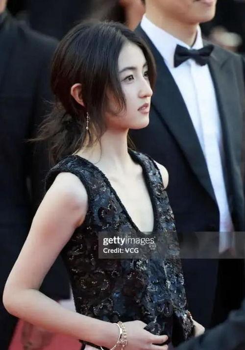 明星穿的太,时尚与个性的完美融合