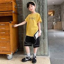 网红夏季套装男孩图片,网红男孩夏季套装风采展示